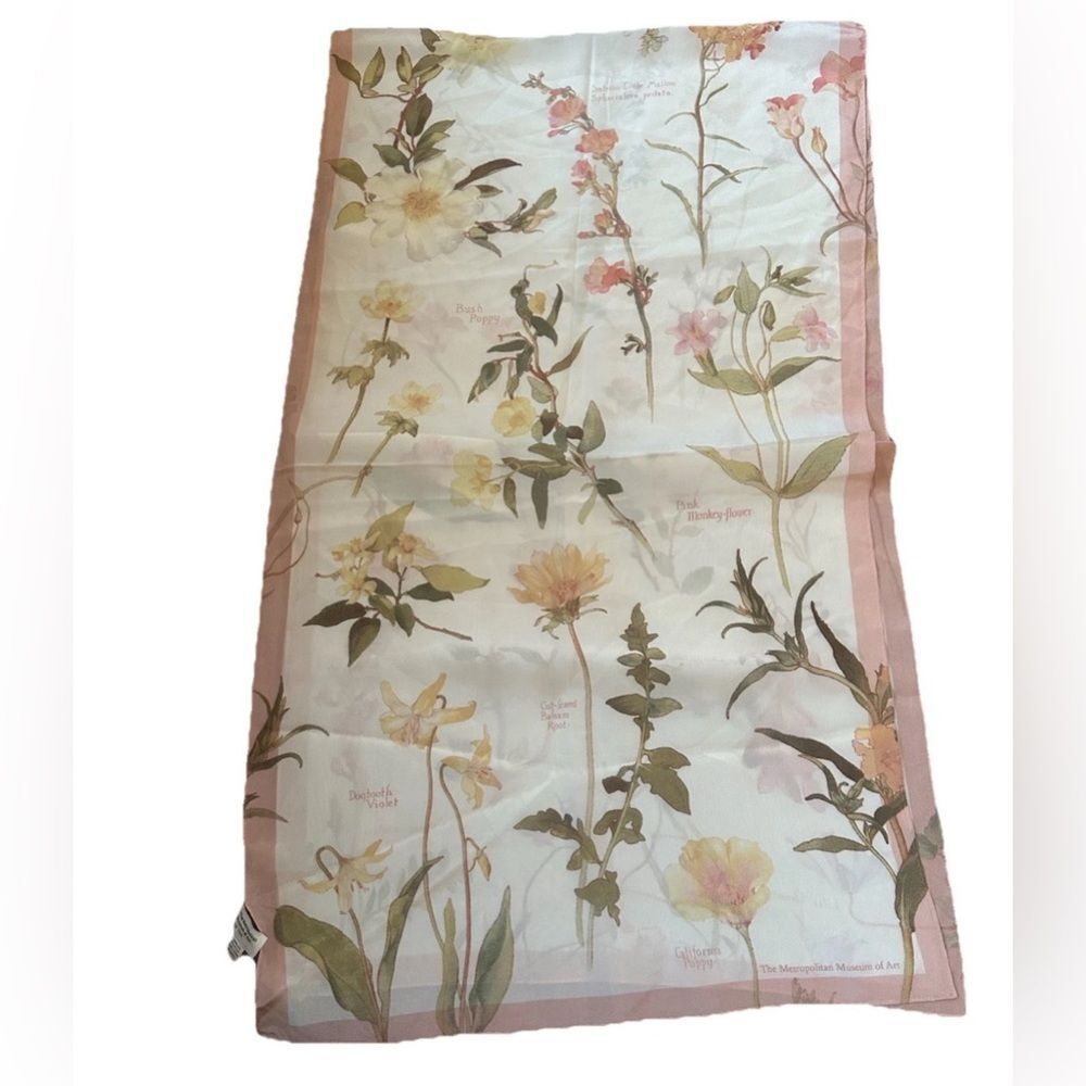 NWT 100% Silk Scarf MET Margaret Neilson Armstrong American Botanicals